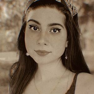 Meet your Posher, Anya